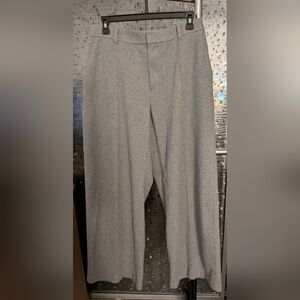 Uniqlo Wide Leg Pants in Light Gray